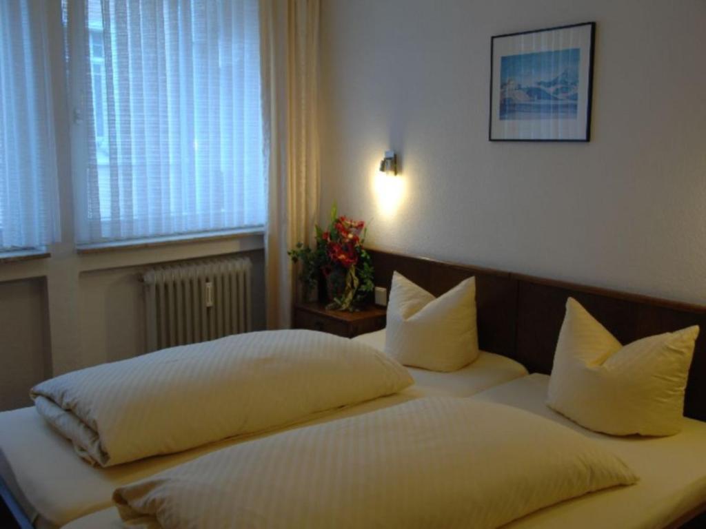 Hotel Loehr Baden-Baden Rom bilde